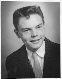 Kara Bourne's Instagram, Twitter & Facebook