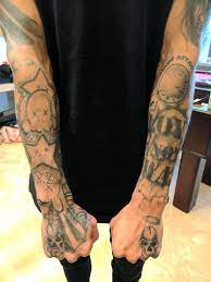 Designpress gives you a run down of your favorite celebrity tattoos. Chris Brown 4 Faux Tattoo Studios