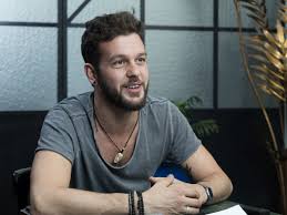 His birthday, what he did before fame, his family life, fun trivia facts, popularity rankings, and more. Claudio Capeo J Ai Vu La Misere De Pres Itv Closer