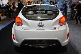 Chicago 2014 2014 Hyundai Veloster Re Flex Rear Hyundai Veloster Hyundai Cars Hyundai