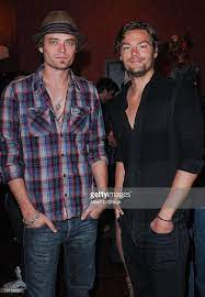 Actor Christopher Backus And Actor Chris Meyer Arrive For The Opening Picture Id141796827 710 1 024 Pixels Men Casual Mens Tops Casual Button Down Shirt