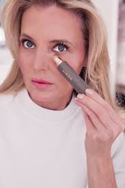 3 Summer Beauty Staples That Deliver an Instant Youthful Glow