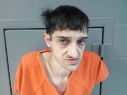 Search warrant leads to 2 drug arrests in Elkins