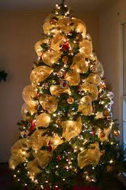 Fun Christmas Tree Decorating With Colorful Ribbons Mesh Christmas Tree Ribbon On Christmas Tree Cool Christmas Trees