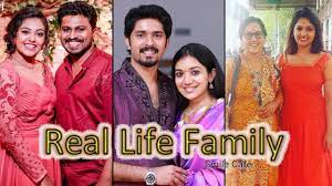 Kasthooriman is a most popular seriel in asianet channel which is telecast on monday to saturday at 8:30pm. Kasthooriman Serial Actress Actors Real Life Family à´•à´¸ à´¤ à´° à´® àµ» Youtube