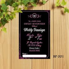 Undangan pesta ulang tahun biasanya berukuran agak besar, yakni 4 x 6 inci atau 5 x 7 inci. Afy Undangan Kartu Undangan Sweet Seventeen Undangan Ulang Tahun Shopee Indonesia