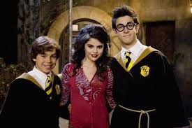 Dublat|filme disney chanale|filme pentru copii|in romana|magicienii din waverly place filmul|online|. Which Disney Channel School Should You Attend Wizards Of Waverly Place Disney Channel Old Disney Channel