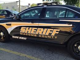 Accidents often leave vehicles in disarray, with bumpers mangled, glass shattered, fluids. Hit And Run What To Do If You Leave The Scene Of An Accident Michigan Criminal Lawyer Blog September 11 2020