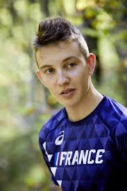 🥇Maël Allaire, élève de terminale au lycée de Saint-Céré, est champion du  monde de course en montagne par équipe. Son endroit préféré pour  s'entraîner ? Le sentier qui mène à la cascade