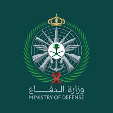 المهندس خالد عبد العزيز (مواليد 1959، القاهرة) وزير الشباب والرياضة في حكومة المهندس إبراهيم محلب رئيس مجلس الوزراء، ووزير الدولة لشؤون الشباب في حكومة الدكتور حازم الببلاوي وعضو مجلس إدارة نادي الصيد سابقاً، ومدير. Ø§Ù„Ø³Ø¹ÙˆØ¯ÙŠØ© Ø¥Ø¹Ø¯Ø§Ù… 3 Ø¬Ù†ÙˆØ¯ Ù…Ù† Ù…Ù†ØªØ³Ø¨ÙŠ ÙˆØ²Ø§Ø±Ø© Ø§Ù„Ø¯ÙØ§Ø¹ Ø¨ØªÙ‡Ù…Ø© Ø§Ù„Ø®ÙŠØ§Ù†Ø© Ø§Ù„Ø¹Ø¸Ù…Ù‰ Ø§Ù„Ø¹Ø¨Ø¯Ù„ÙŠ Ù†ÙŠÙˆØ²