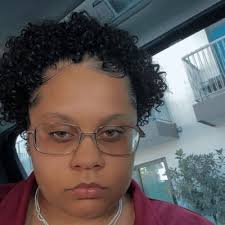 Autumn Moore (@NicholleAutumn)