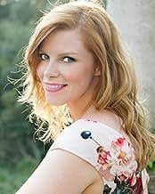 Vanessa Hare's Instagram, Twitter & Facebook