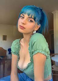 Rebecca Black - Free pics, galleries & more at Babepedia