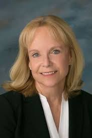 Barbara Groth's Instagram, Twitter & Facebook