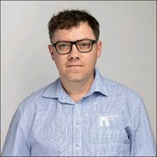 Rohan Bell's Instagram, Twitter & Facebook