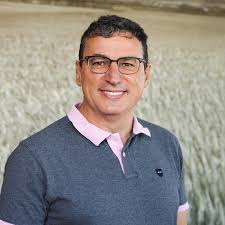 Robyn Griffith-Jones Email & Phone Number