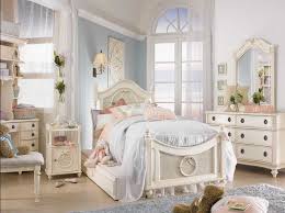 Shabby chic decorating uses vintage decor as well as new décor that looks old. Shabby Chic Bedroom Ideas For Teenage Girls Shabby Chic Decor Bedroom Shabby Chic Girls Bedroom Shabby Chic Bedroom Furniture