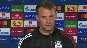 Manuel neuer spielt bei der em mit einer kapitänsbinde in regenbogenfarben. Manuel Neuer Sang Lied Rechter Band Die Reaktionen Sind Ihm Egal Stern De