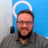 Lisa Manwaring's Instagram, Twitter & Facebook