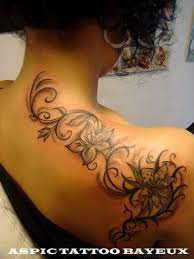Ce n'est pas par hasard quand on dit que les femmes sont fleurs. Epingle Par Gela Britton Sur Tattoos Tatouage Fleur De Lys Tatouage Fleur Epaule Tatouage De Lys