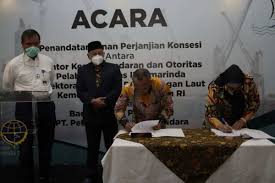 Perkelahian guru besar syahbandar kari madi dengan muridnya mp3 duration 5:28. Menhub Tunjuk Pelabuhan Tiga Bersaudara Jadi Operator Di Muara Berau Kalpostonline Com