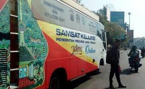 Kapolsek genuk polrestabes semarang kompol, zaenul arifin mengatakan bahwa genangan air juga terjadi di pertigaan genuksari dan kepadatan arus lalu lintas terlihat di jalur menuju arah demak, yakni sekitar jembatan tol kaligawe hingga sekitar kawasan. Loker Semarang Hari Ini Lowongan Kerja Semarang Terbaru Loker Jawa Tengah Terbaru Part6 Cute766