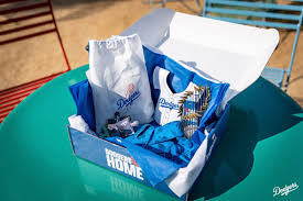 This masterpieces mlb los angeles dodgers checkers game is the classic game of checkers where the king wears a los angeles dodgers baseball helmet! Los Angeles Dodgers On Twitter Subscribe To The Dodgers At Home Program Now And Receive A Summer Bonus Box Including A World Series Replica Trophy A Hawaiian Shirt A Puzzle And More