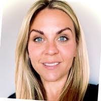 Katie Wojdyla's Instagram, Twitter & Facebook