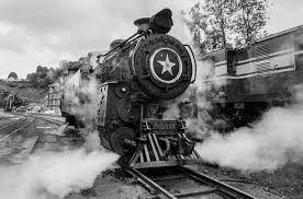 Indian trains on film – Kosmo Foto