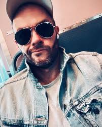 Greg Lloyd (@mrgregglles) • Instagram photos and videos