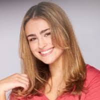 Kaitlin Mead's Instagram, Twitter & Facebook