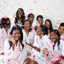 Whether you're looking for bridal shower ideas at home or ultra unique ideas, our list of bridal 18 wedding & bridal shower themes that aren't overdone. Who Gets Invited To The Bridal Shower