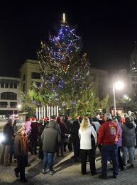 As a charlie brown christmas marks its 50th anniversary, the usa today life staff shares some thoughts on what is remarkable about the annual and so, here we go, — what is it about a charlie brown christmas: Reading To Keep Charlie Brown Christmas Tree Lehighvalleylive Com