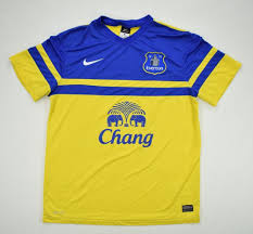 In addition to official team jerseys for men, women and kids, fansedge.com also offers a design for the ultimate individual look. 2013 14 Everton Shirt L Football Soccer Premier League Everton Fc Classic Shirts Com