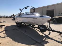 Tom sent us these photos of the promo boat that texas stereo built. Gabe S Custom Marine Upholstery Posts Facebook