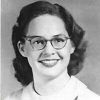 Dora Greer's Instagram, Twitter & Facebook