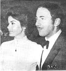 Jeri Paul's Instagram, Twitter & Facebook