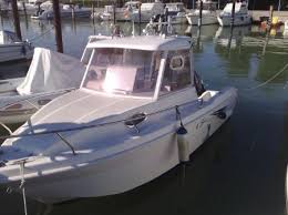 Duzina 5.40 mt i sirina 2.30. Barche Da Pesca Uste