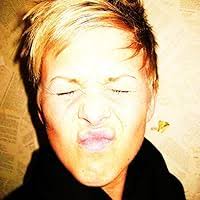 To Hive and To Hold (Future of Magic, #1) by Amy Crook