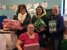 Big Brothers Big Sisters Bbbs Adopt A Family In Full Swing Big Brothers Big Sisters Of Fond Du Lac County
