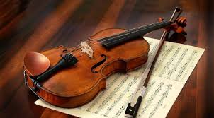 Knilling violins are affordable and high quality, giving beginners the confidence they need to learn to play a new instrument. Top 10 Best Violin In India Electric Violin Violin For Beginners Jul 2021