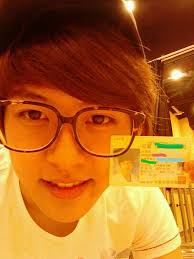 U Kiss Dongho Receives His Driving License U Kiss Kpop Celebrities