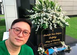 Is a 2007 regal productions movie starring maricel soriano and eric quizon. Eric Quizon Remembers Late Dad Dolphy On His Birthday Up Station Philippines