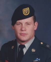 After 13 Years Cia Honors Green Beret Killed On Secret Afghanistan Mission Green Beret Military Heroes Vietnam War Photos