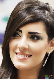 صور و معلومات عن هبة الدري الإسم بالكامل العمر تاريخ و محل الميلاد
