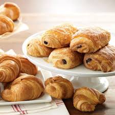 Galaxy Classic Chocolate Croissants Set Of 30 Chocolate Croissant Food Mini Croissants