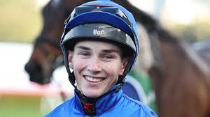 Jockey Zac Lloyd chasing James McDonald for Sydney title
