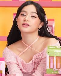 When your gift looks this good, you know it's Pretty Secret 🎁💗 Christmas  = solved ✨🎄#PrettySecretPH #PickYourPretty #GiftforChristmas #WatsonsPH