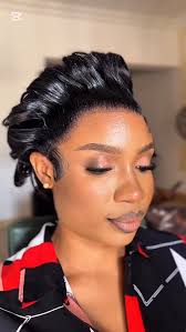 DAY 2 of mama's beautiful makeup look for a ministration she had just after  her CAMPUS TOUR KEFFI EDITION… Thank you for sitting pretty ma @yadahworld  ❤️ : : : : : :