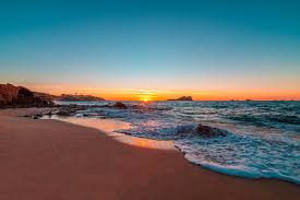 Here you can get the best beach sunset wallpapers for your desktop and mobile devices. 27 Stunning Beach Sunset Pictures Download Free Images On Unsplash
